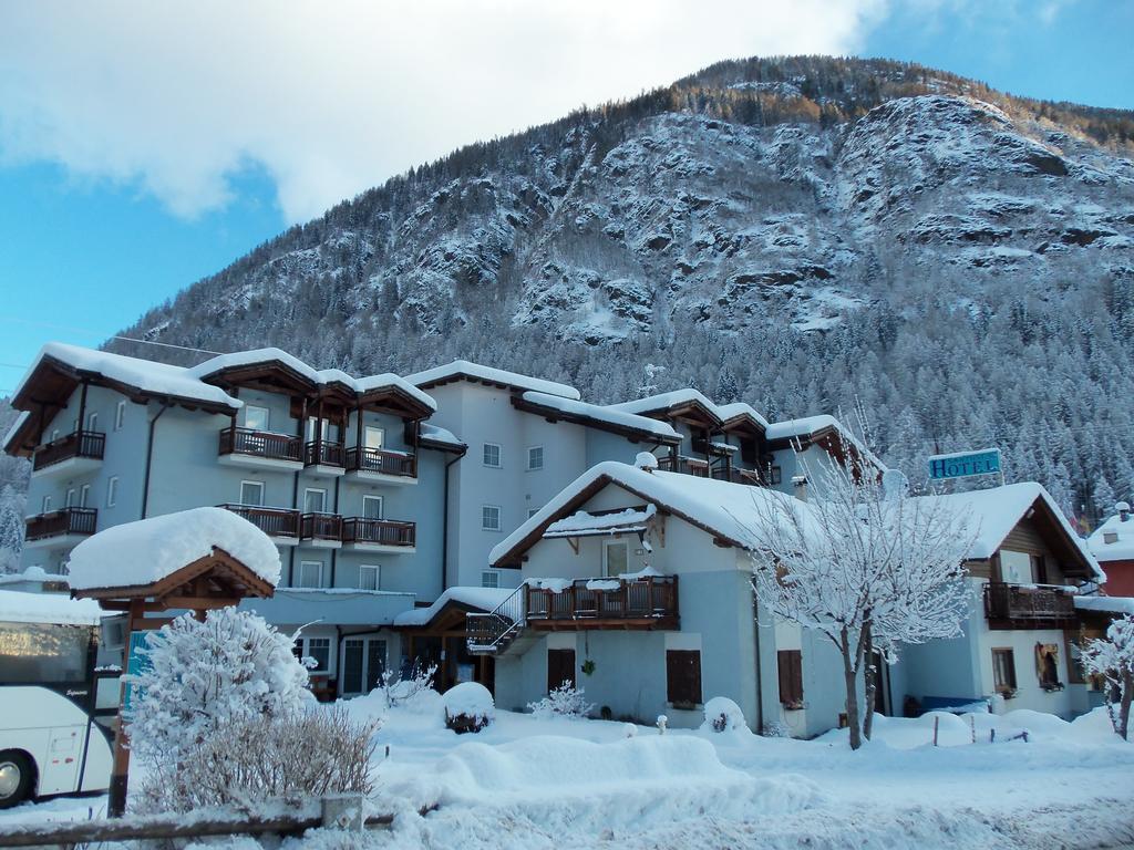 Hotel Santoni Ossana Esterno foto